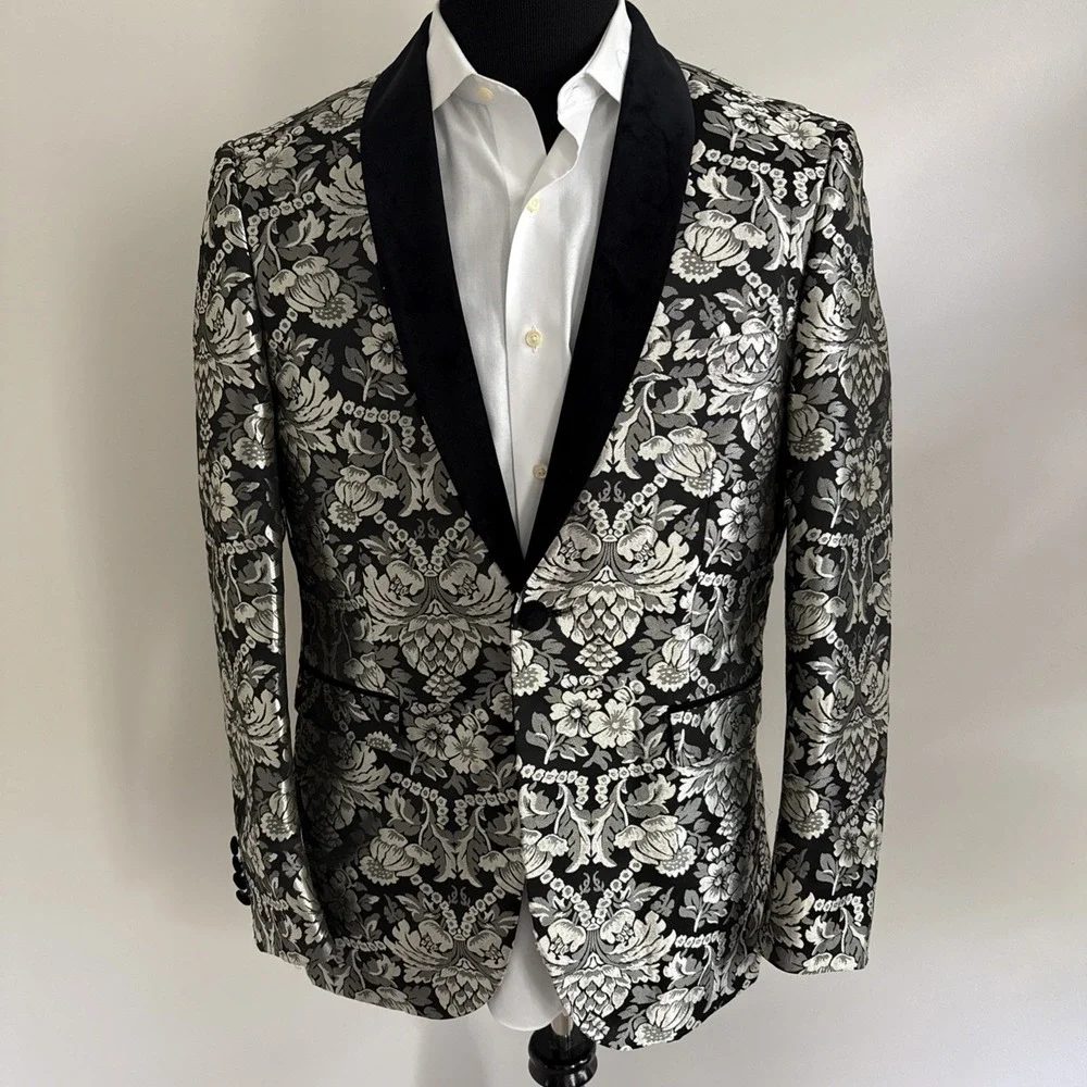 Kilburne Finch Formal Wear Floral Tuxedo Jacket Size 42R Silver Black